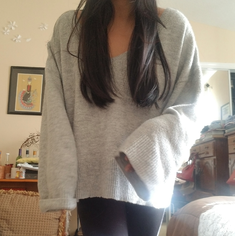 H&M Gray Baggy Sweater